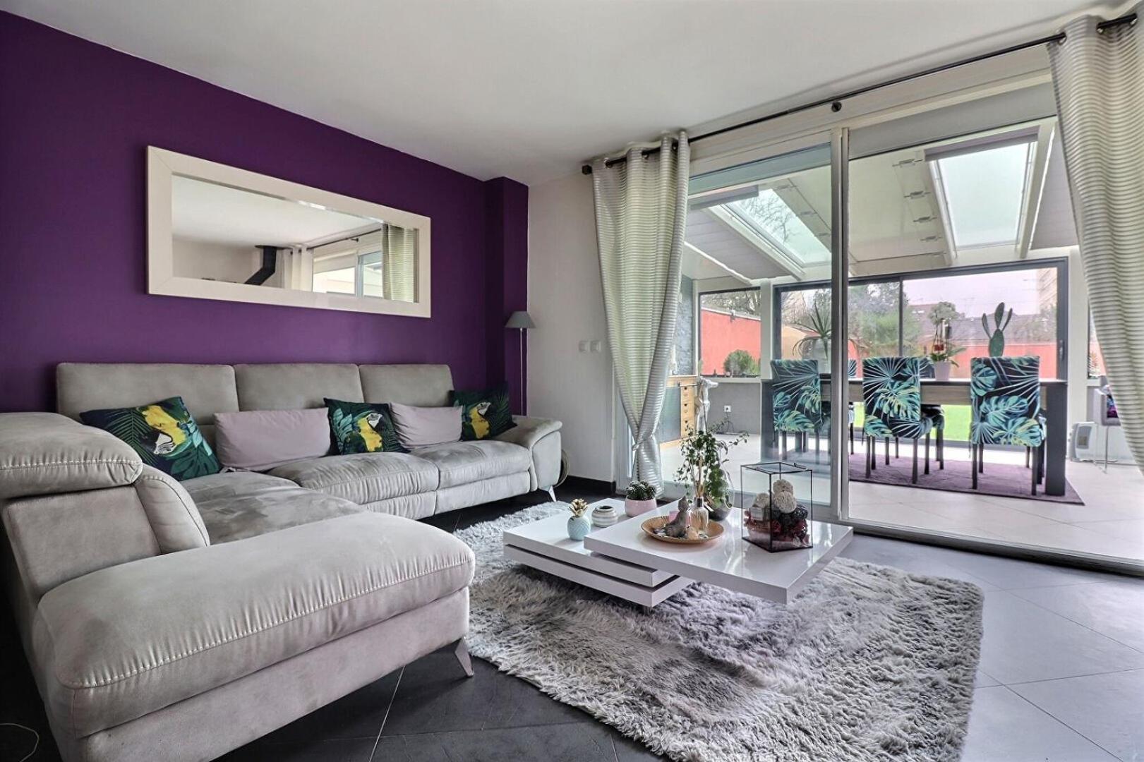 タヴェルニーMaison Familialeアパートメント エクステリア 写真